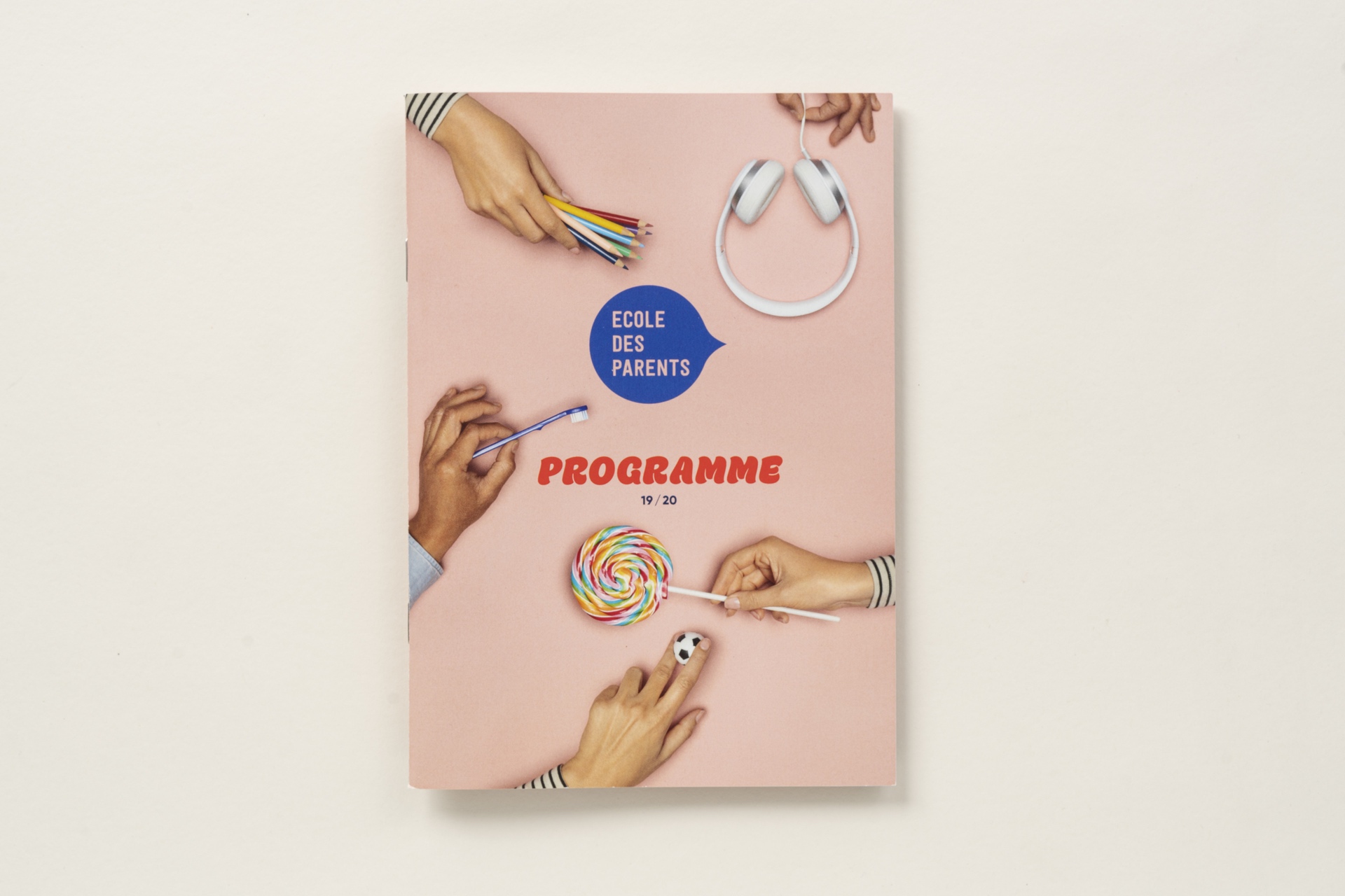 Couverture du programme 2019-2020 pour l'école des parents
