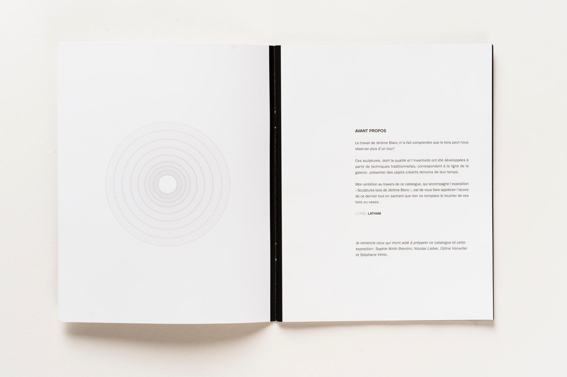 Catalogue Jérôme Blanc ouvert